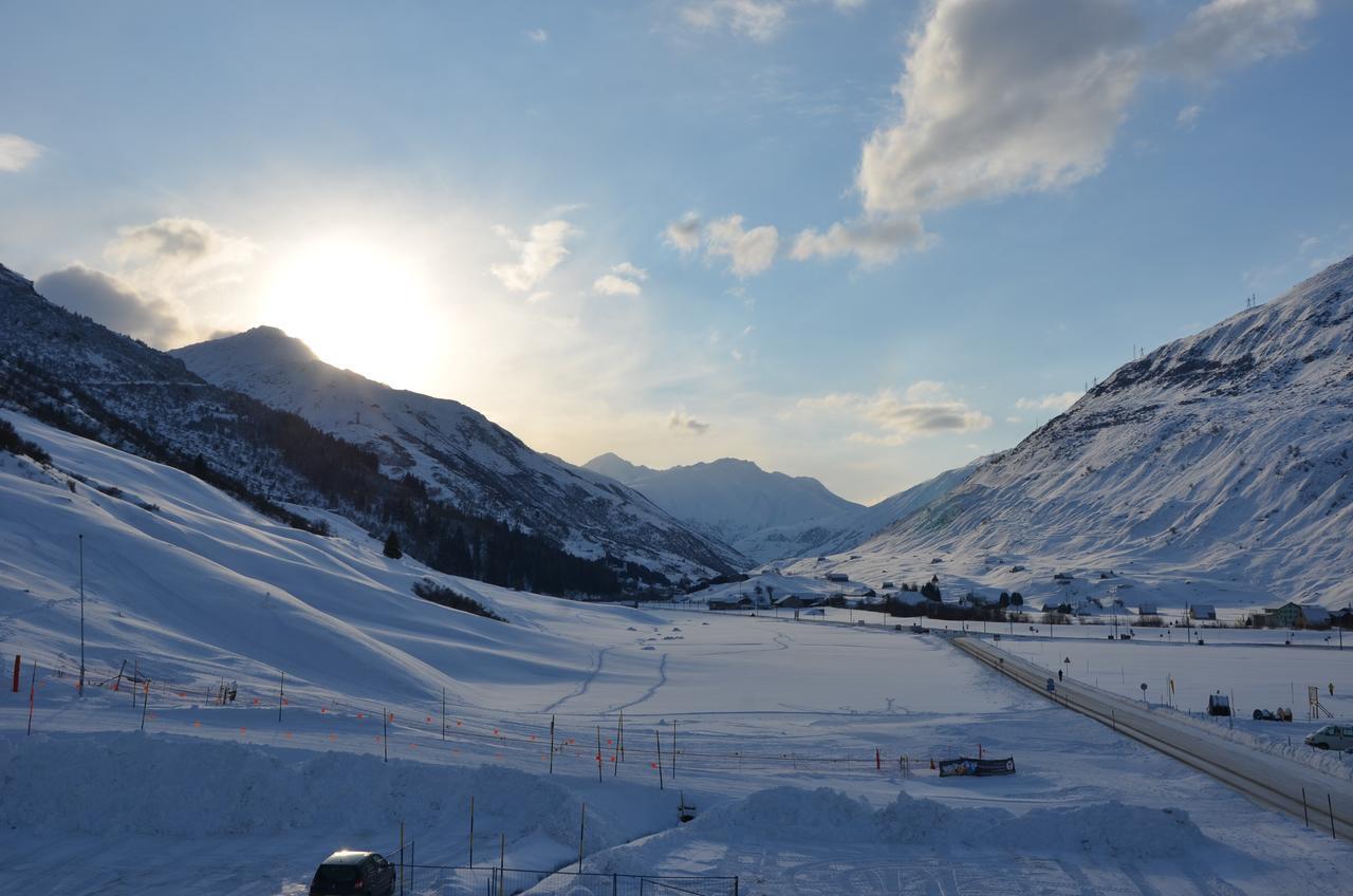 Hotel Aurora Andermatt Eksteriør billede