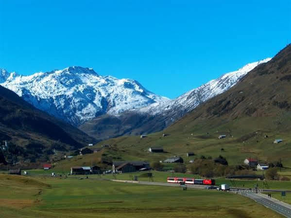 Hotel Aurora Andermatt Eksteriør billede